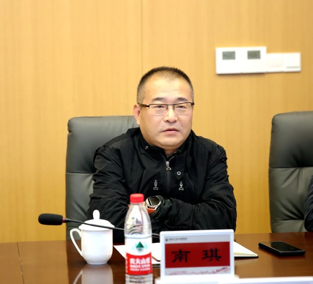 精品无码一区二区久久