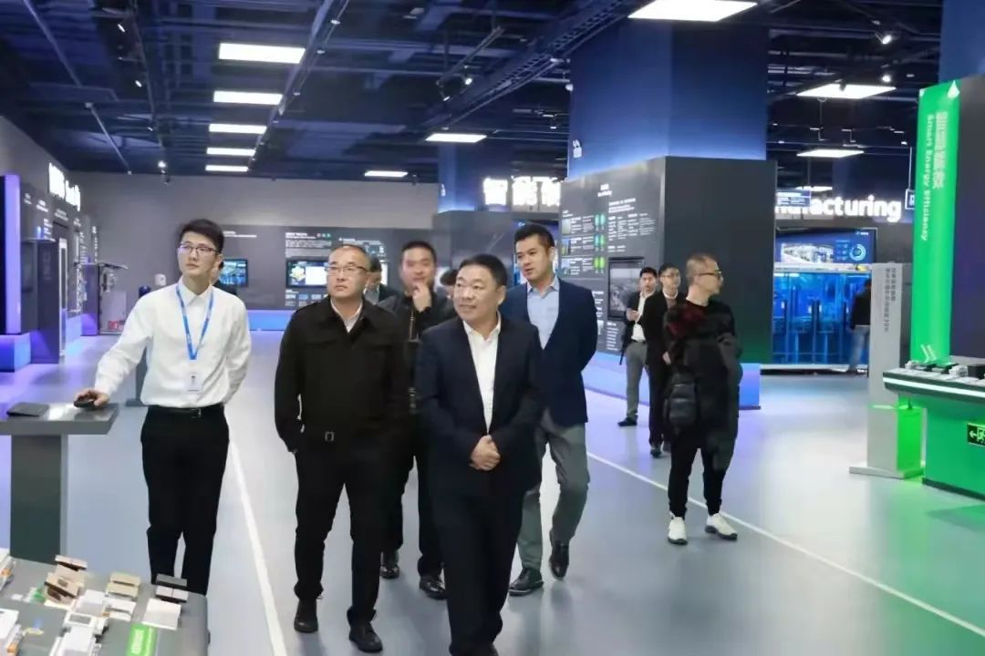 精品无码一区二区久久