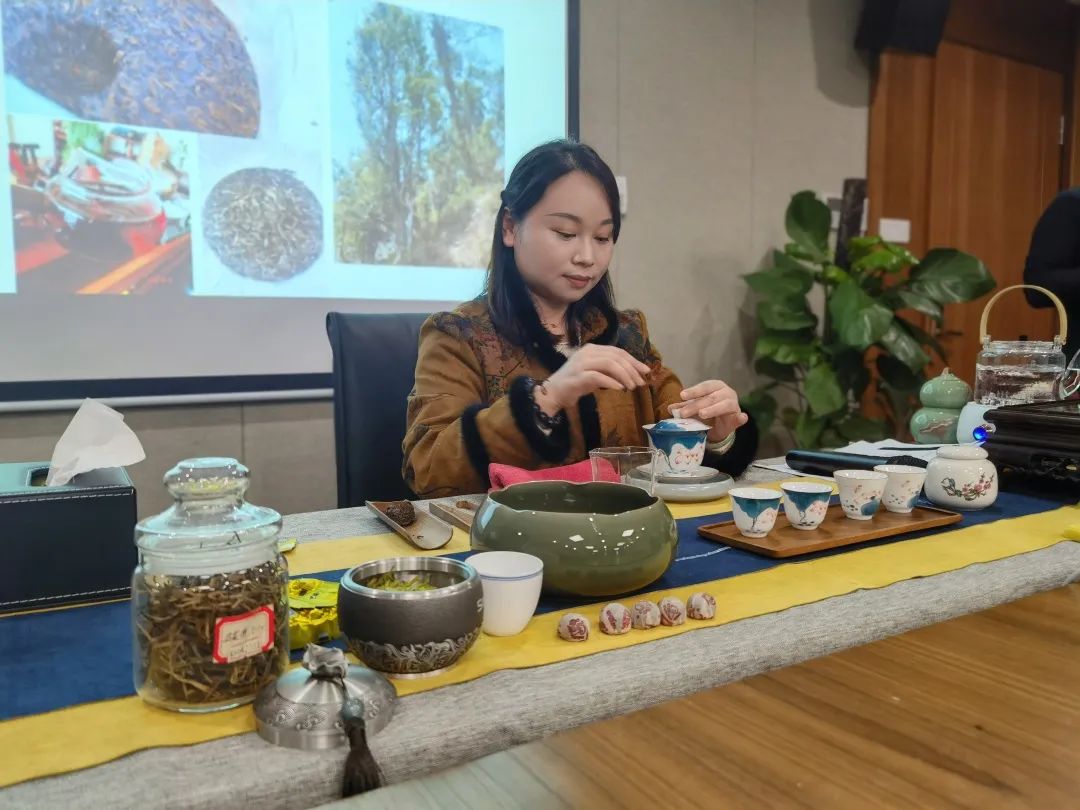 精品无码一区二区久久
