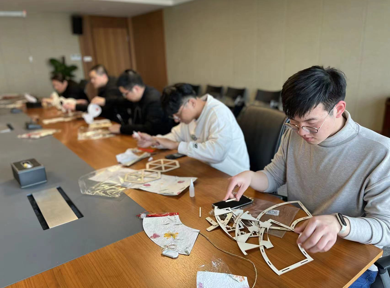 精品无码一区二区久久