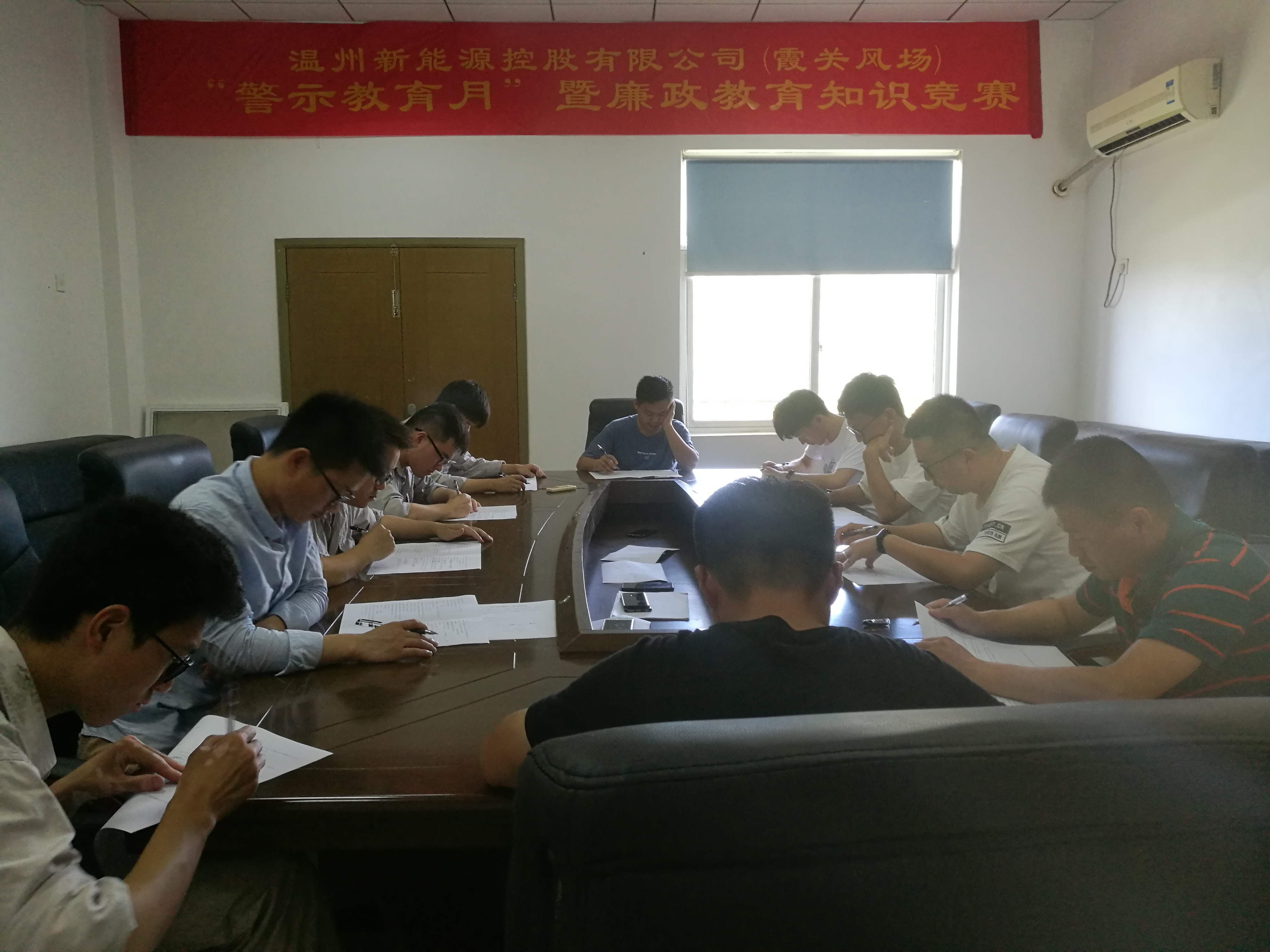 精品无码一区二区久久