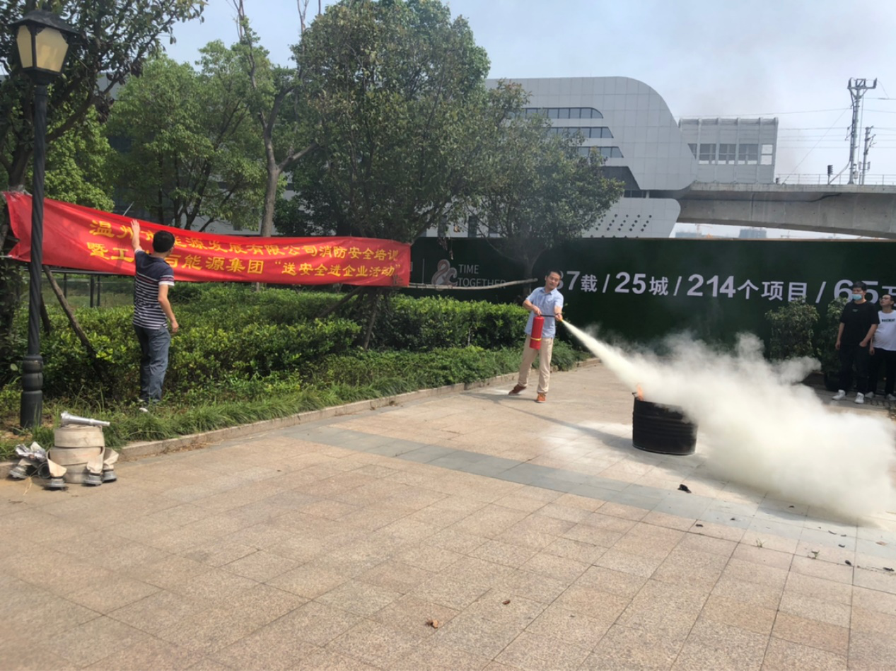 精品无码一区二区久久